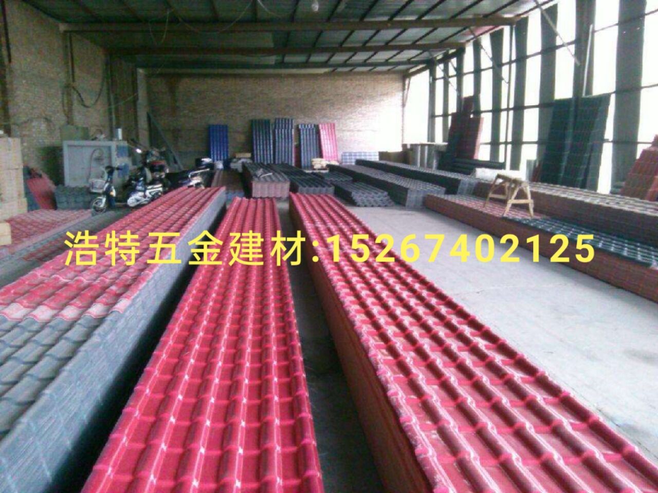 Plastic tile sunlight tile resin tile glass fiber tile lighting tile transparent tile, transparent tile wave tile pvc wave tile roof transparent tile PVC transparent tile glass fiber reinforced plastic tile