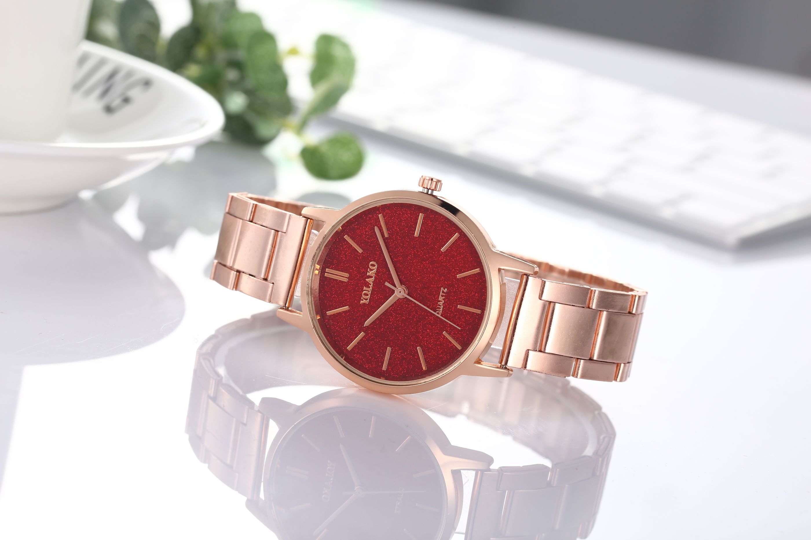 Youlaike watches come in multiple colors detail image 1