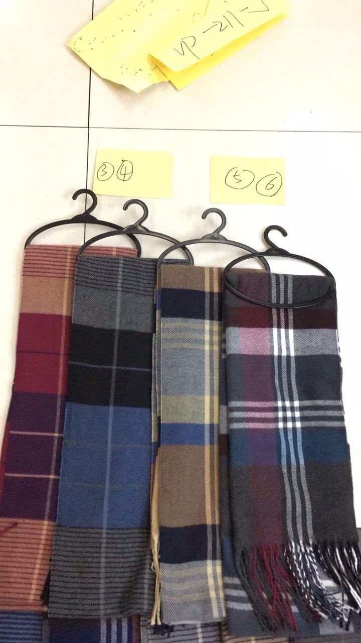 Small Plaid Scarf For Men And Women undefined