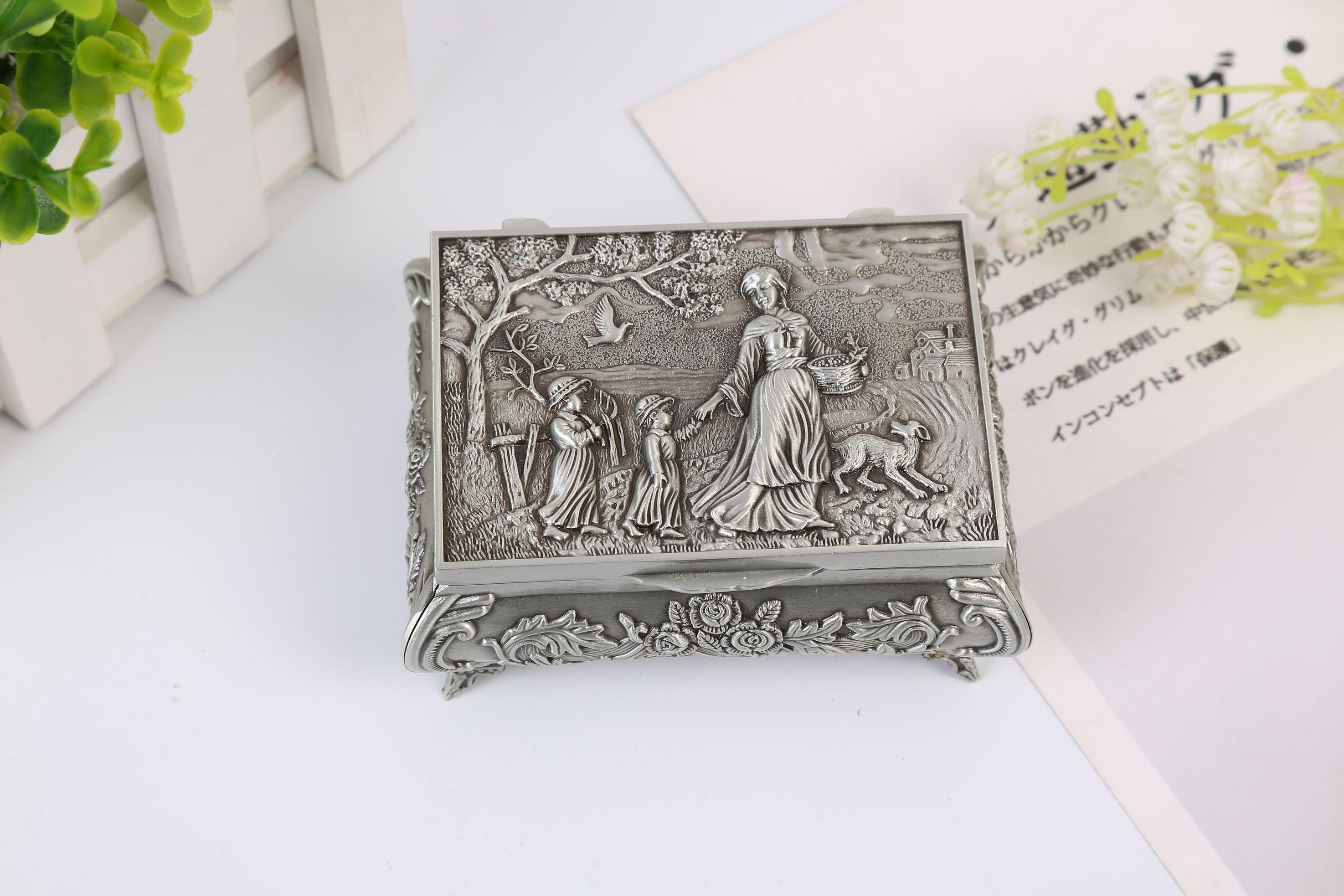 俄罗斯合金首饰盒 欧式复古仿古典小号珠宝饰品盒 戒指耳环收纳盒详情图2