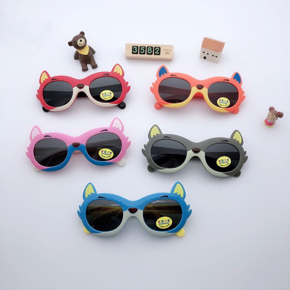 Little grey cartoon silica gel folding girl boy children polarizer 3582
