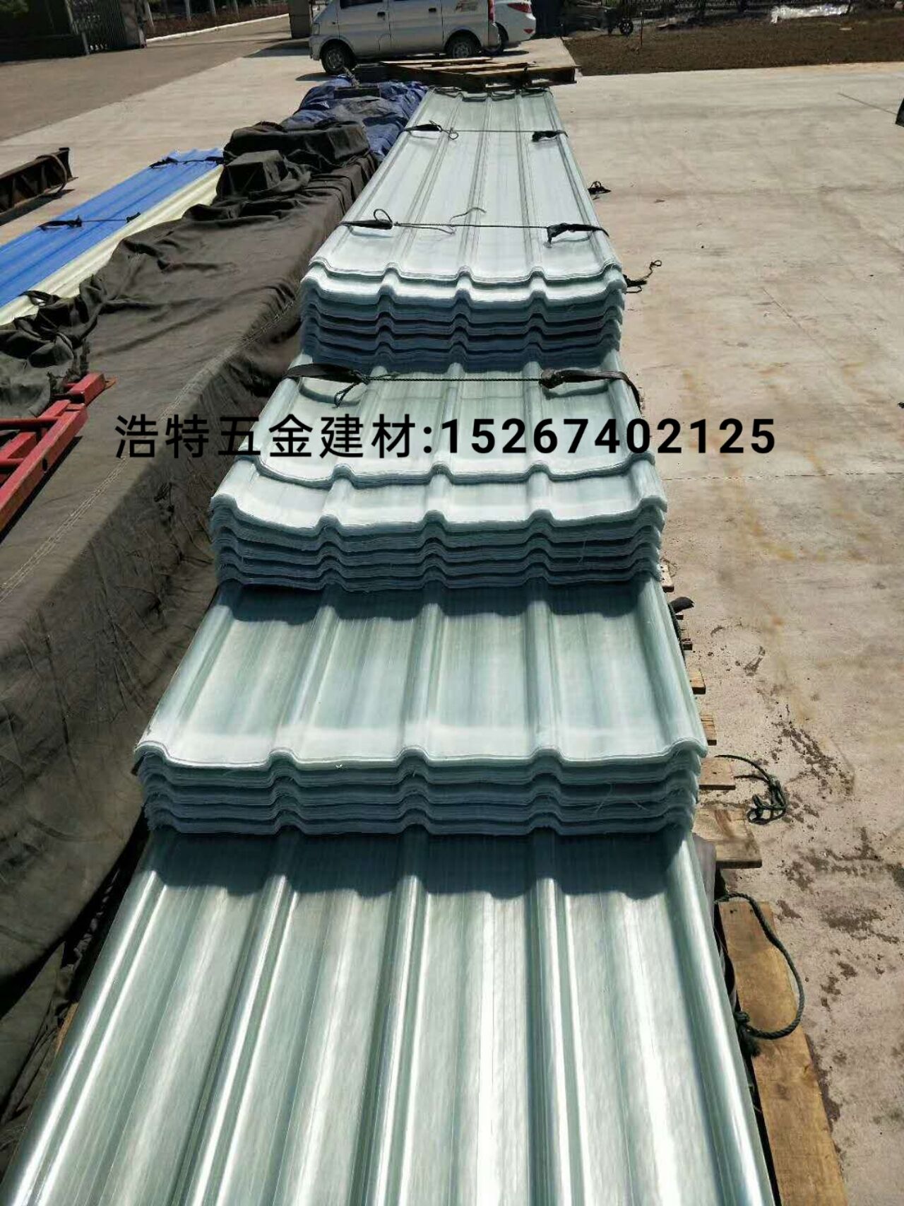Sun tile resin tile glass fiber tile daylighting tile transparent tile, wave tile pvc wave tile plastic tile transparent tile roof transparent tile PVC transparent tile glass fiber reinforced plastic tile