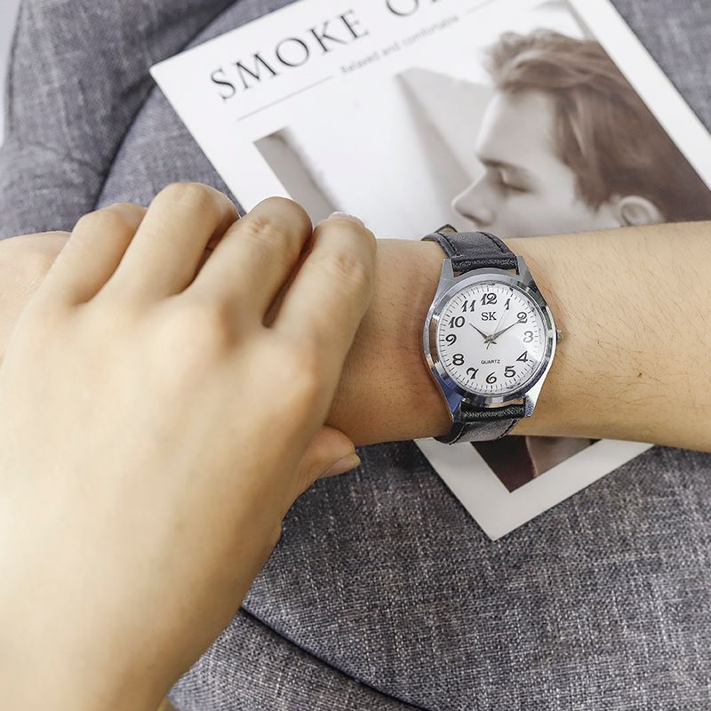 Digital leather strap watch detail image 4