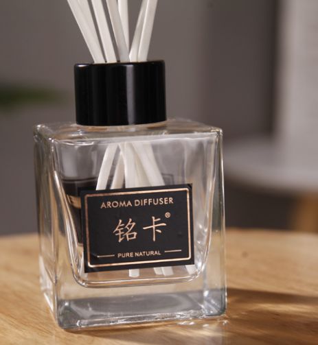 Flameless aromatherapy, home bedroom room perfume, air freshener, long-lasting fragrance, toilet deodorization Specification image