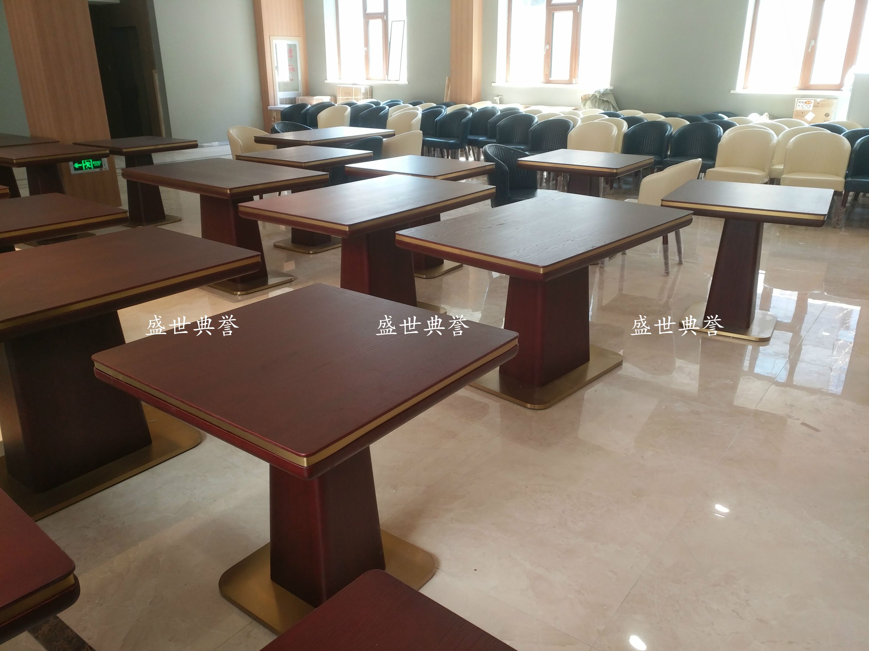 上海五星级宾馆西餐厅桌椅精品酒店度假酒店国际酒店早餐桌椅定做详情图13