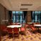 上海酒店餐厅宴会餐桌椅饭店酒席桌椅会议室折叠钢椅金属酒店椅细节图
