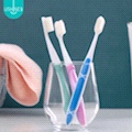 Yee Snow Nano Couple Toothbrush Application Scenario