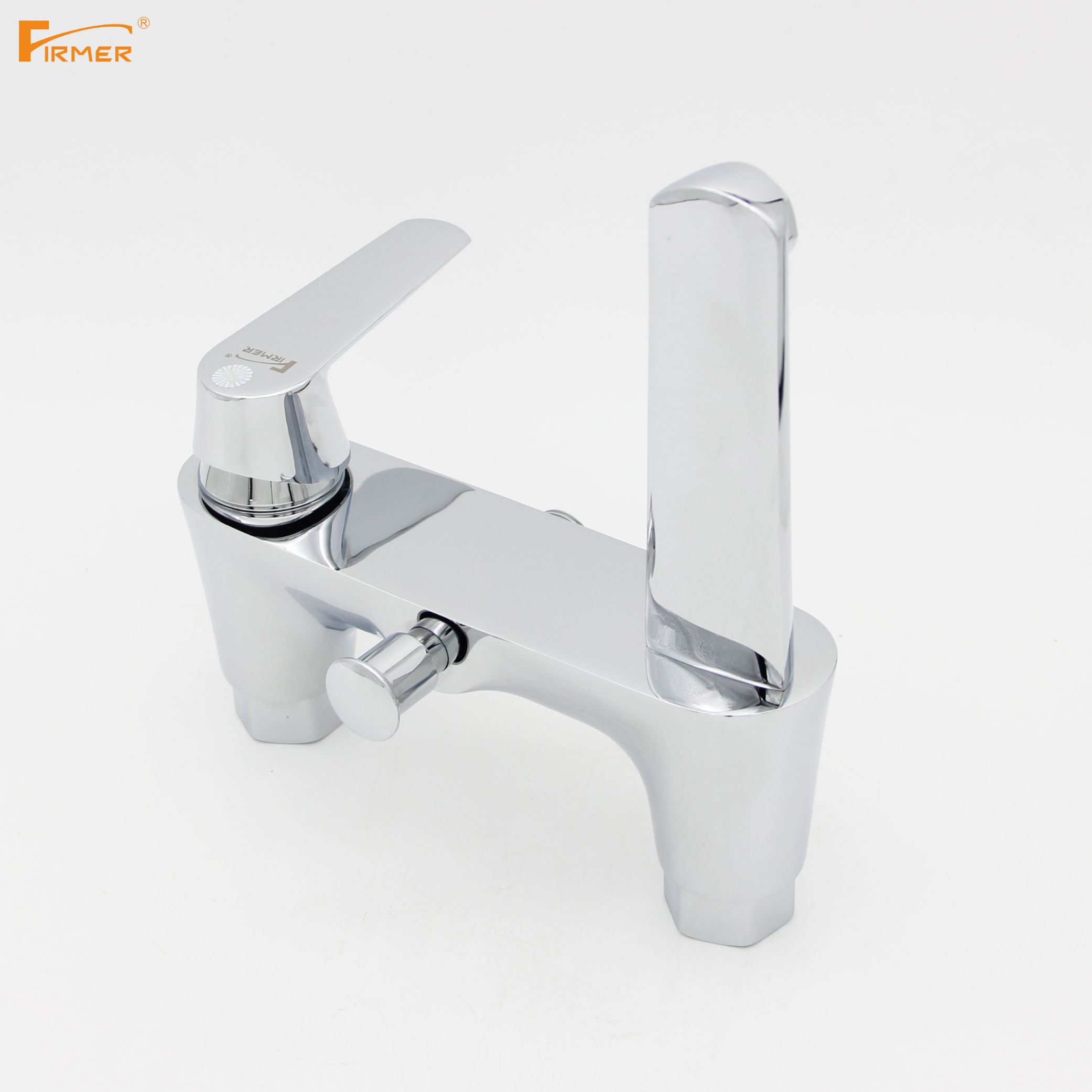 FIRMER all-copper water heater, hot and cold water faucet, bathroom bathtub faucet Application Scenario