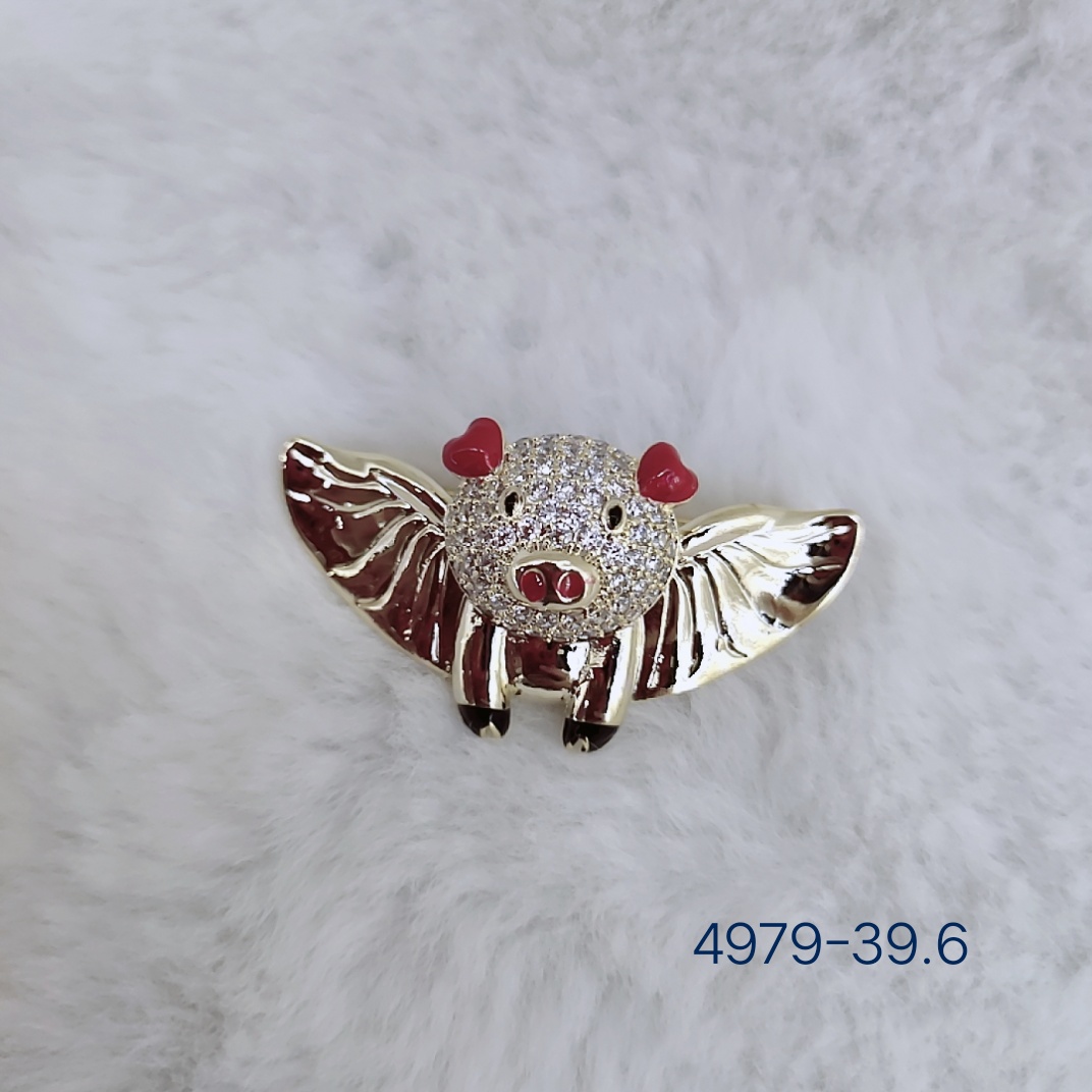 Cute little gold pig brooch thumbnail