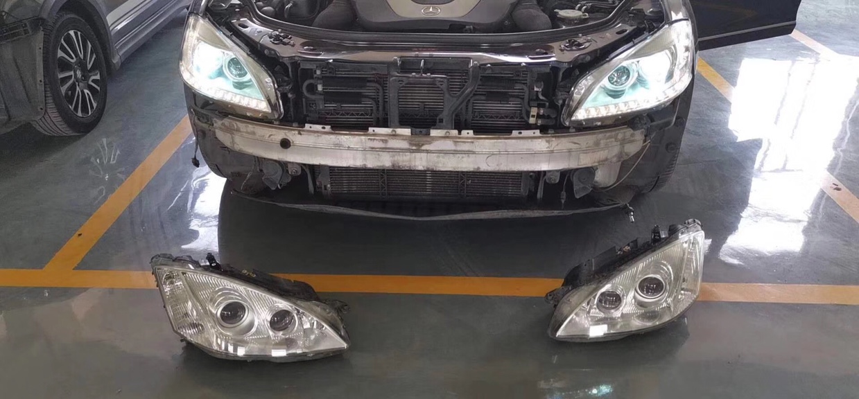 W211 headlights