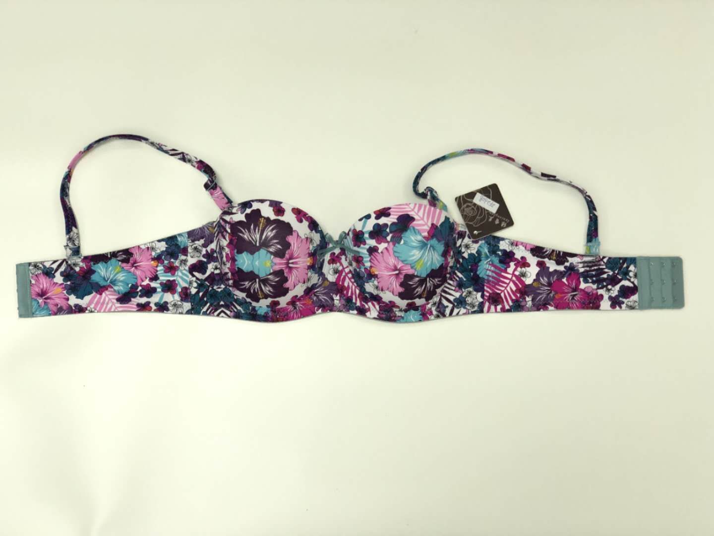Printed three-breasted bra detail image 1