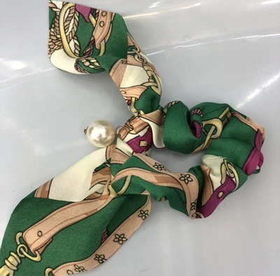 Printed Satin Chain Fruit Green Colon Bow With Pearl Harbor Ornament