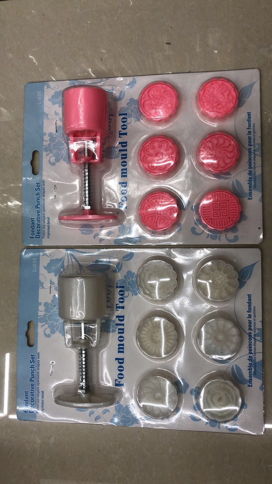 Biscuit baking mold
