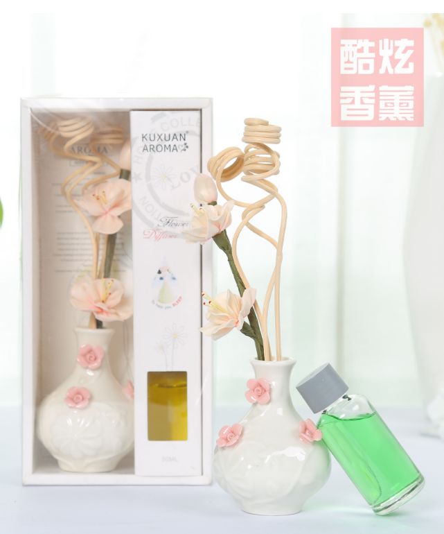 除臭芳香用品雕花陶瓷香薰无火香薰式藤条香薰空气清新剂