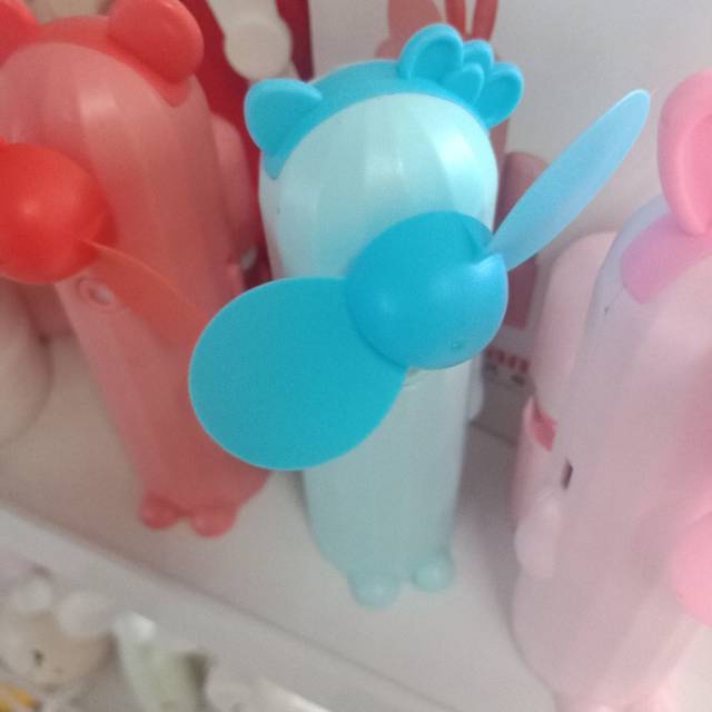 مروحة كهربائية صغيرة في USB الضحلة detail image 2