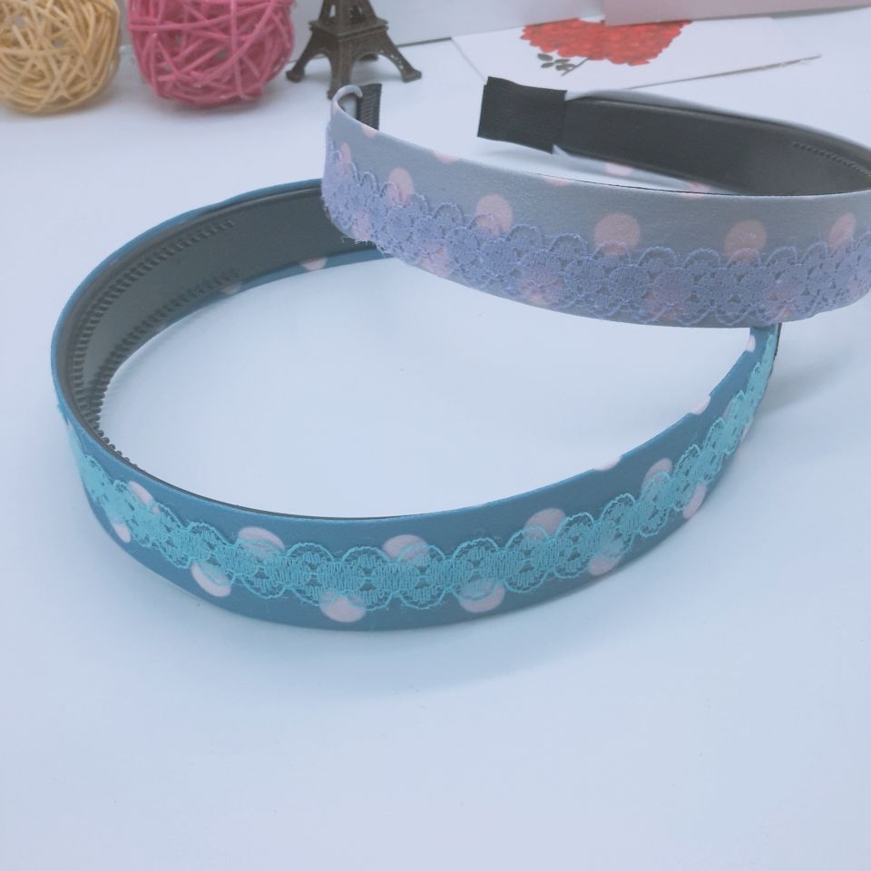 New retro romantic lace embroidery hair hoop pressure hair hoop press-fitting out hair ornaments headdress female