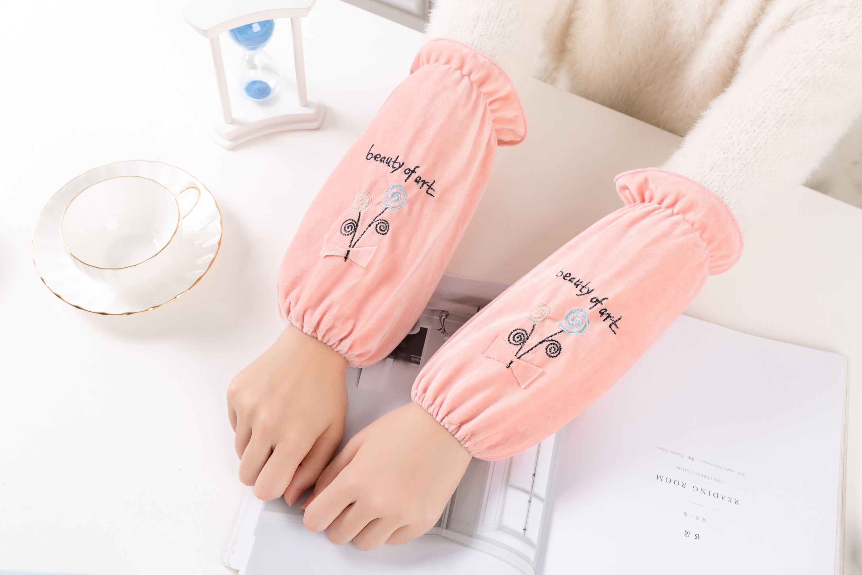Medium Plush Sleeve Specification drawing