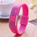 义乌厂家批发LED触屏电子手环手表 果冻情侣手表硅胶迷你运动表白底实物图