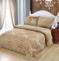 Three-piece set of velvet bed cover Application Scenario