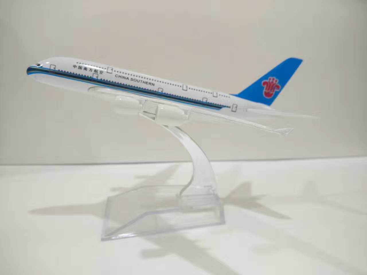 飞机模型（14CM中国南方航空合金飞机模型 ） 金属仿真飞机模型
