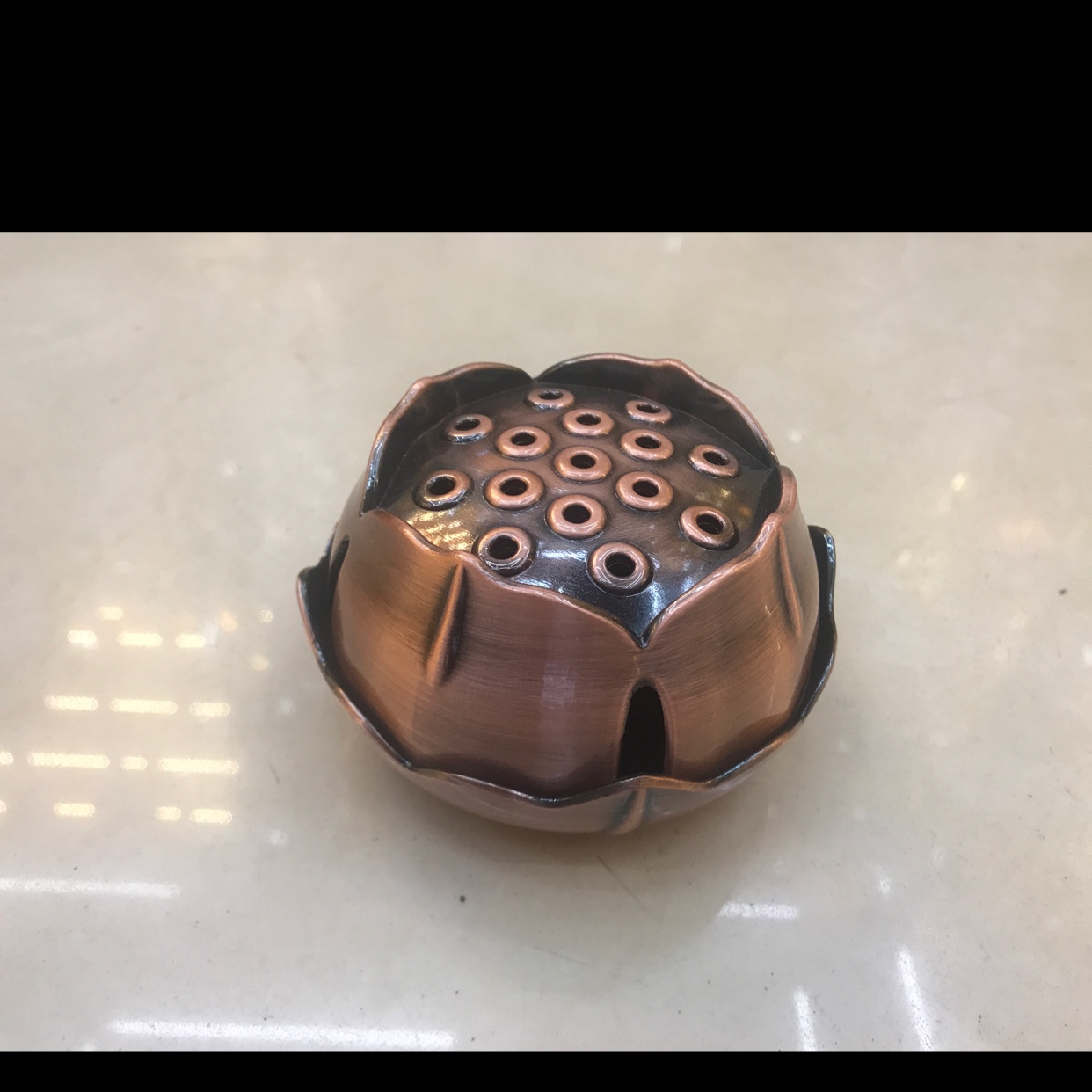 仿古莲蓬香炉产品图