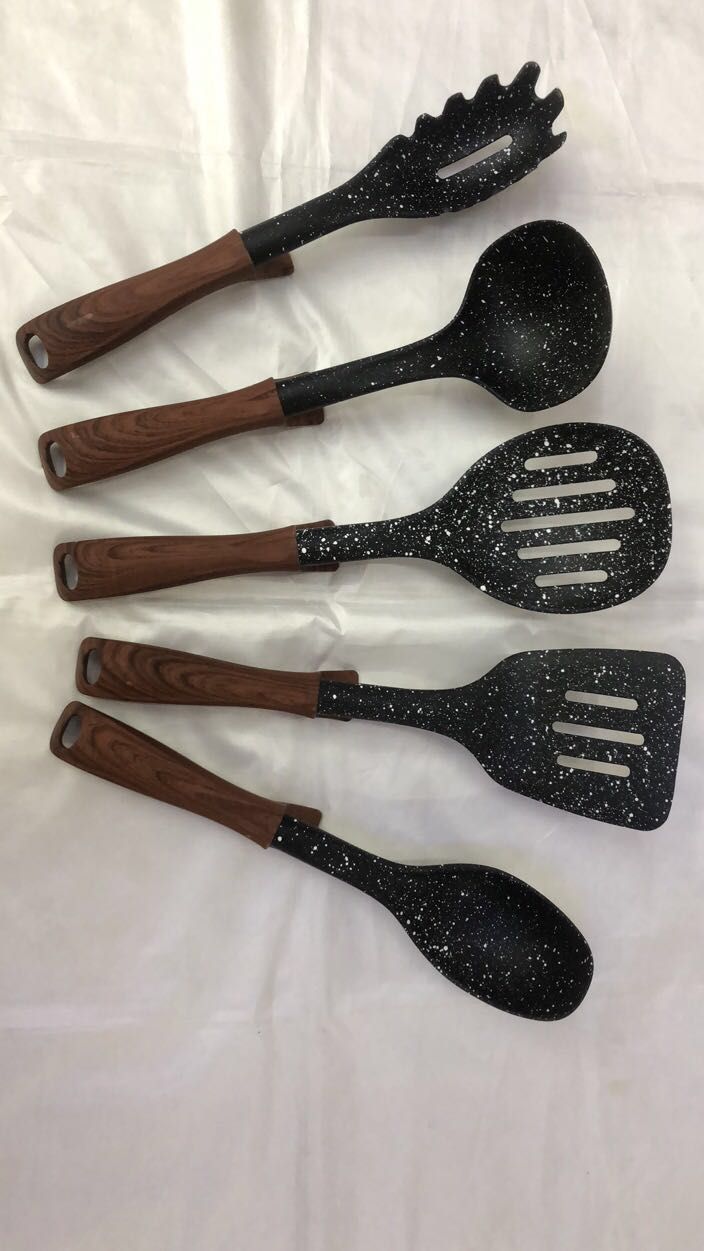Silicone kitchen set
