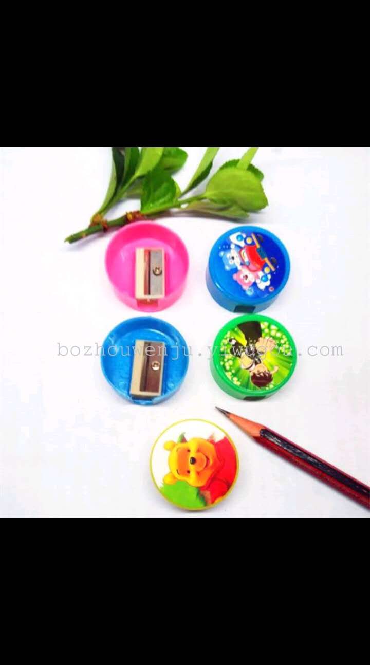 直径3.54公分平口，贴纸各种图案，塑料彩色卷笔刀详情图4
