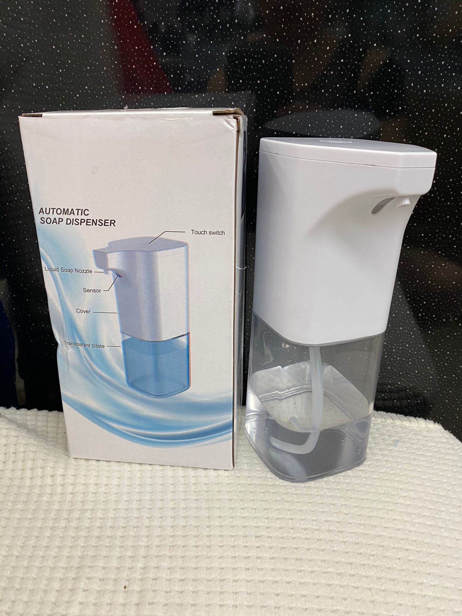 厂家直销 新款浴室壁挂式全自动感应皂液器 皂液盒 沐浴液盒