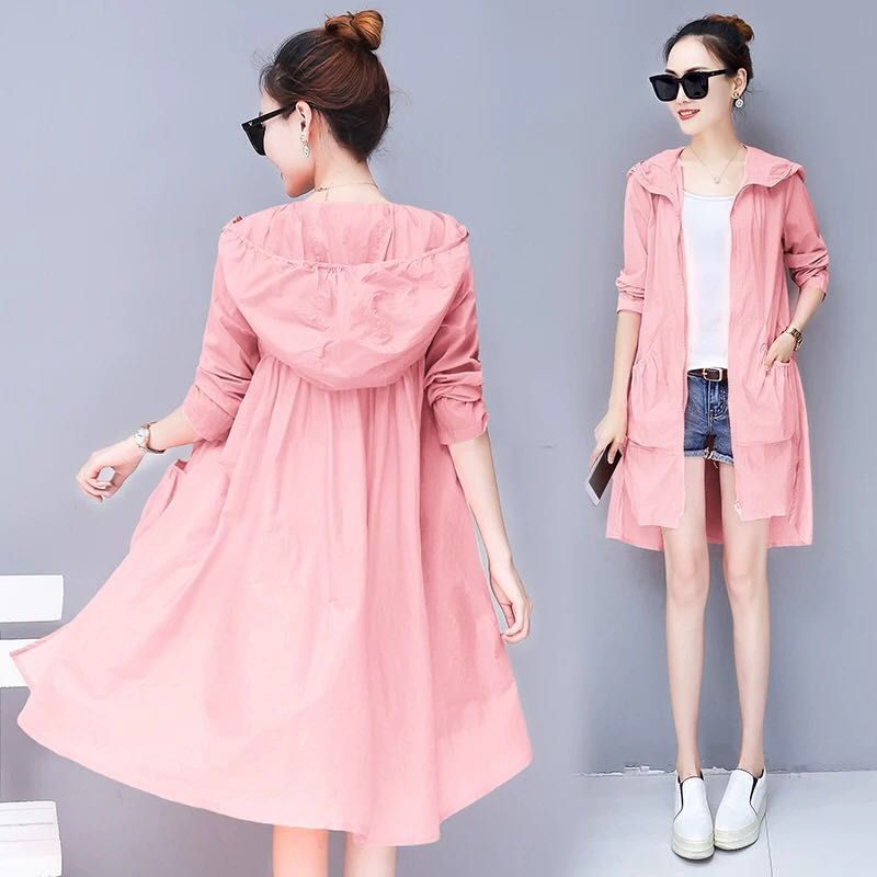 Women's hooded sun block length windbreaker pink