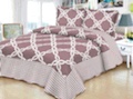 Three-piece set of color-blocked bed covers undefined