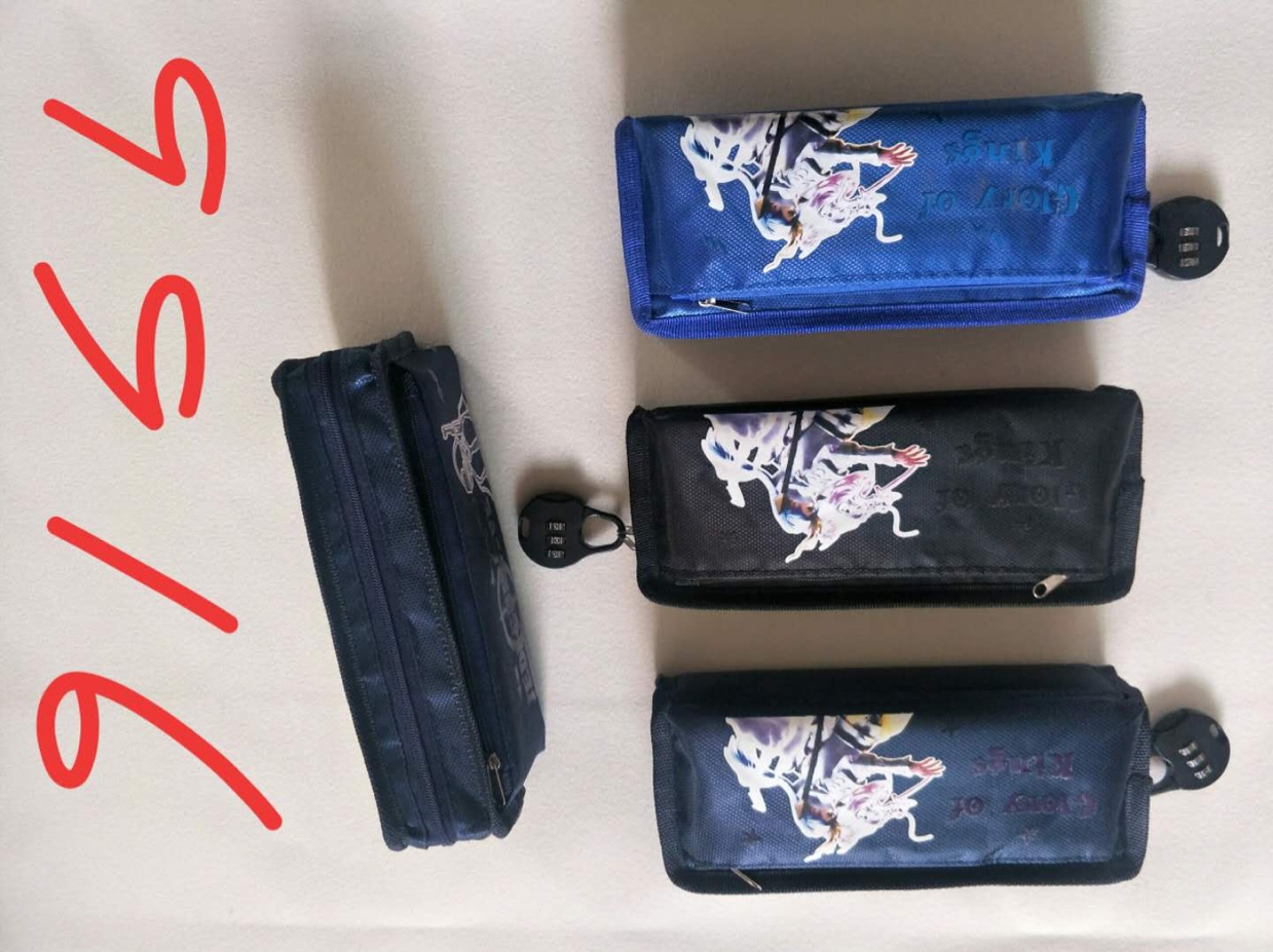 大容量双拉笔袋。工厂直销