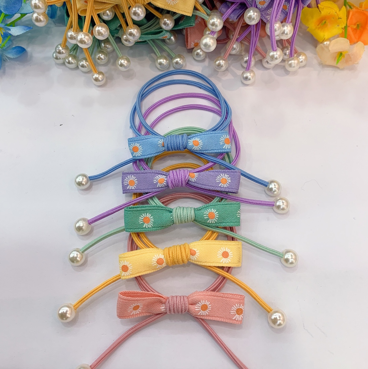 Ribbon chrysanthemum thumbnail
