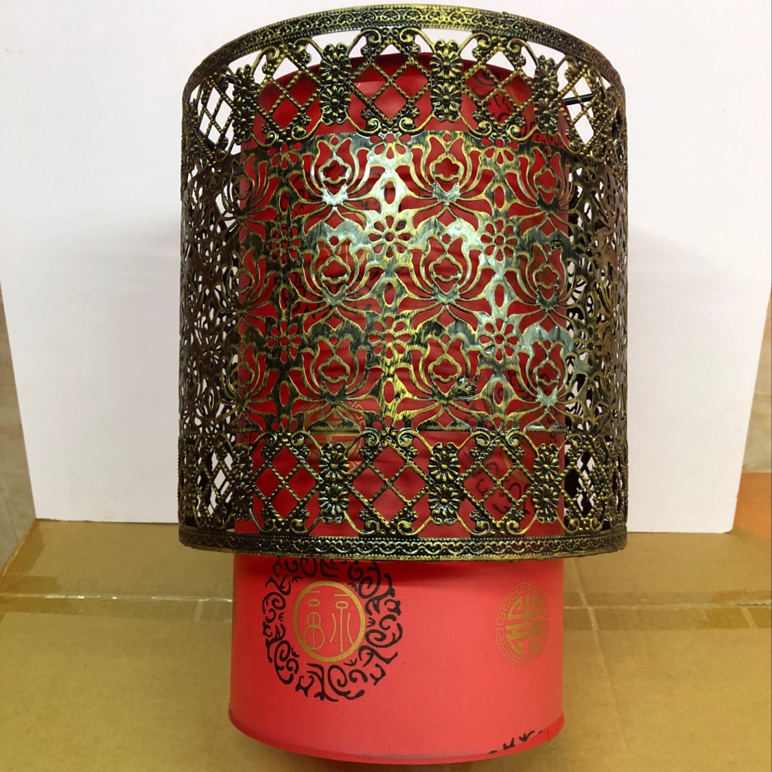 In 2021, we offer direct sales and wholesale of new models of lanterns, wedding and festival supplies. We are moving into a new home Application Scenario