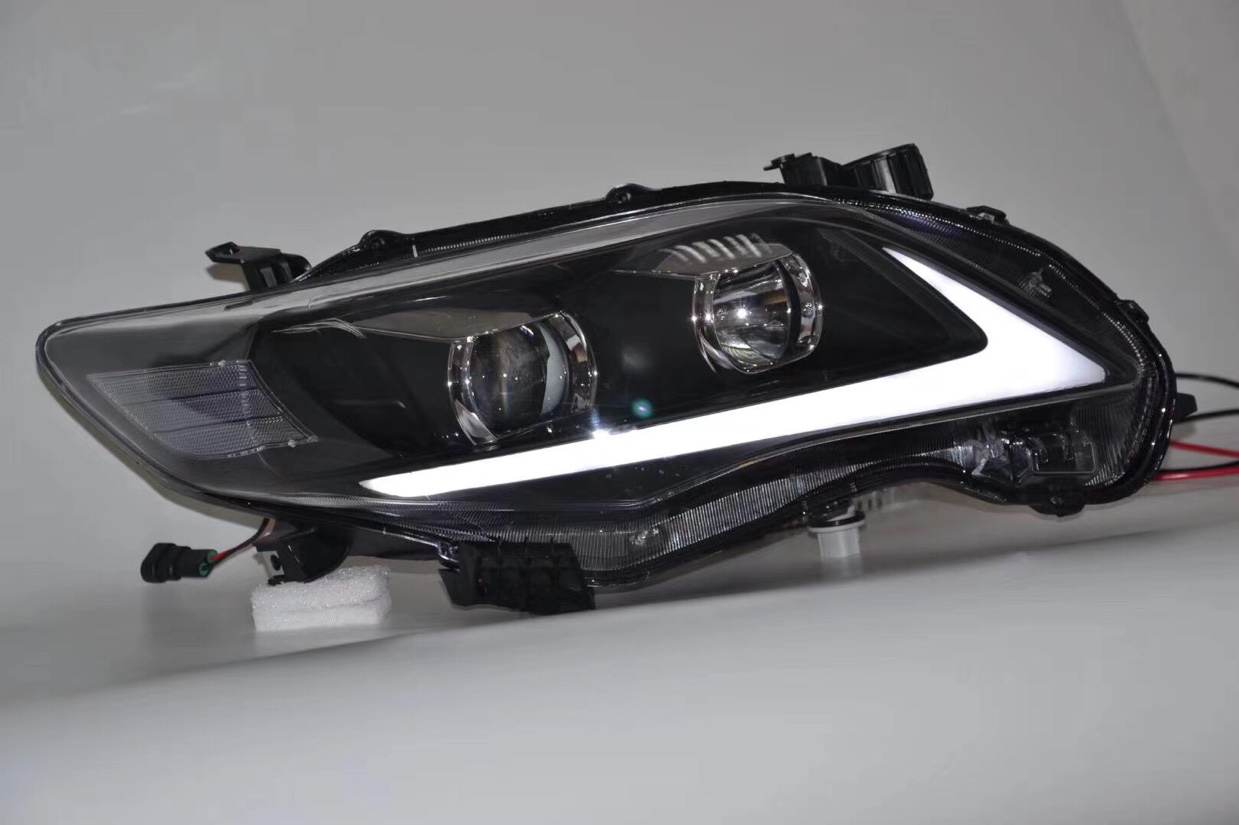 Specialized production of auto and motorcycle parts for Corolla Lexus headlights, original factory quality