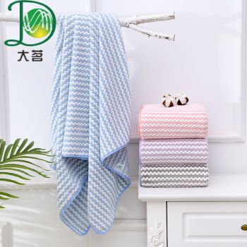 Pineapple lattice bath towel thickened coral fleecy water quick dry soft household bath towel swimming towel thumbnail
