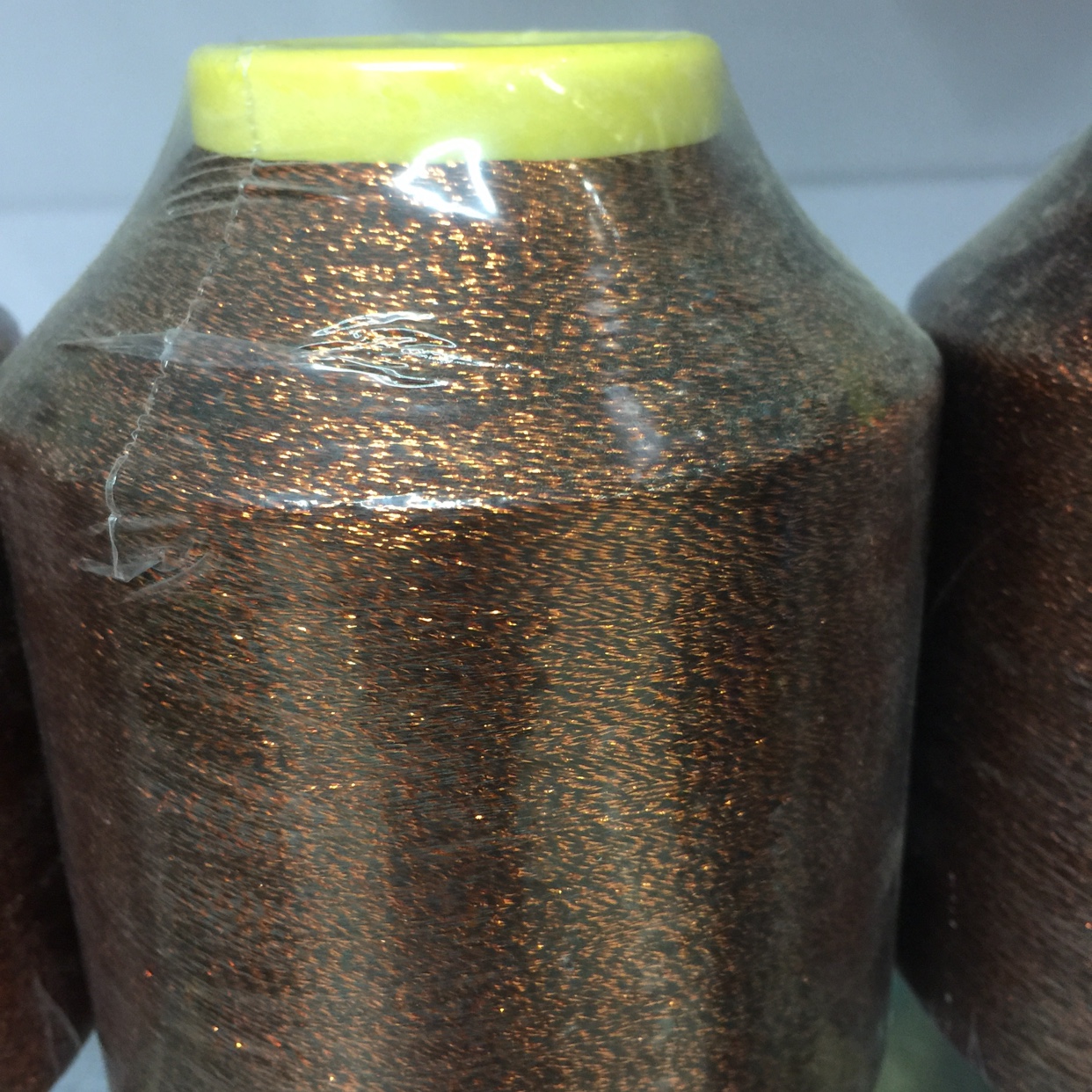 Extra fine gold and silver nylon and polyester, single wrap, double wrap, embroidery thread, uses (stockings, underwear, gloves, scarves, hats, wool yarn, headbands, etc.) 155 # black wrapped bronze