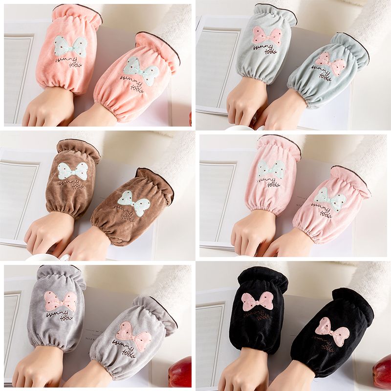 Cartoon Embroidery Cuff Short full figure