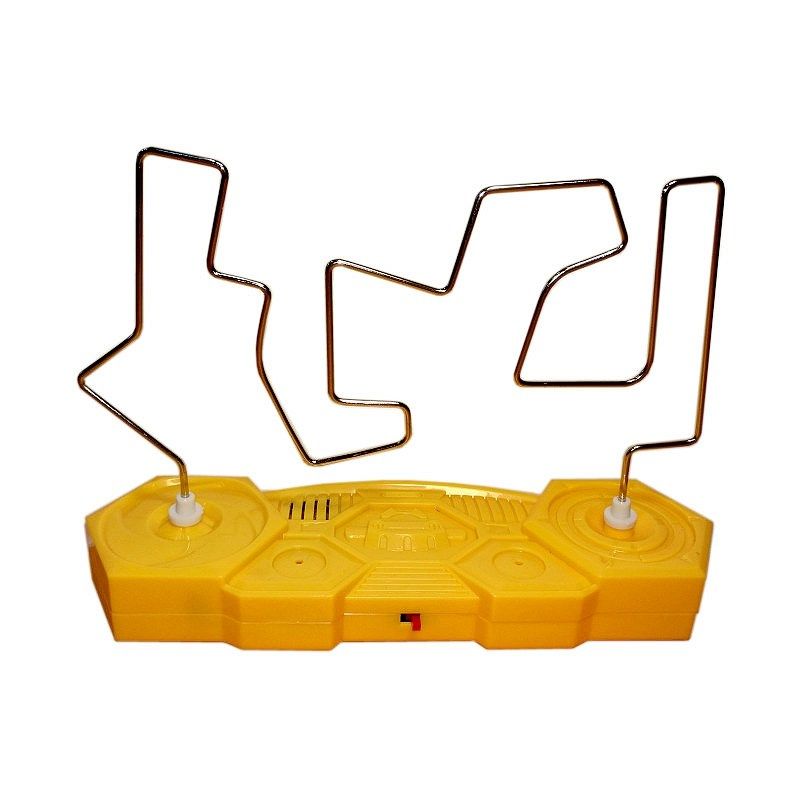 The same type of electric maze game as Douyin focuses on training children's impact interaction and intelligence. It is a toy from a street stall Application Scenario