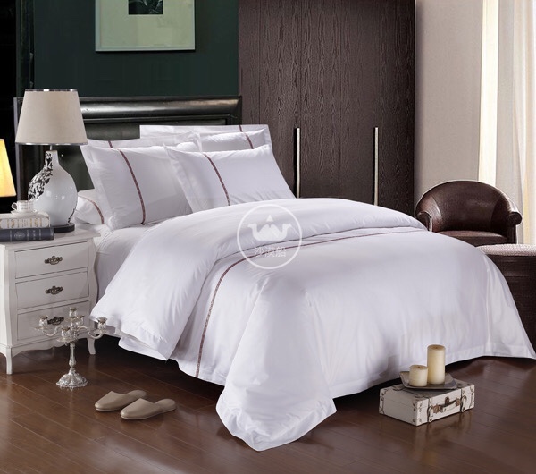 HOTEL Love at First Sight Series High-end hotel Bedding White Light Luxury four-piece set, pure cotton high-end feel, all-cotton skin-friendly soft hotel bedding set