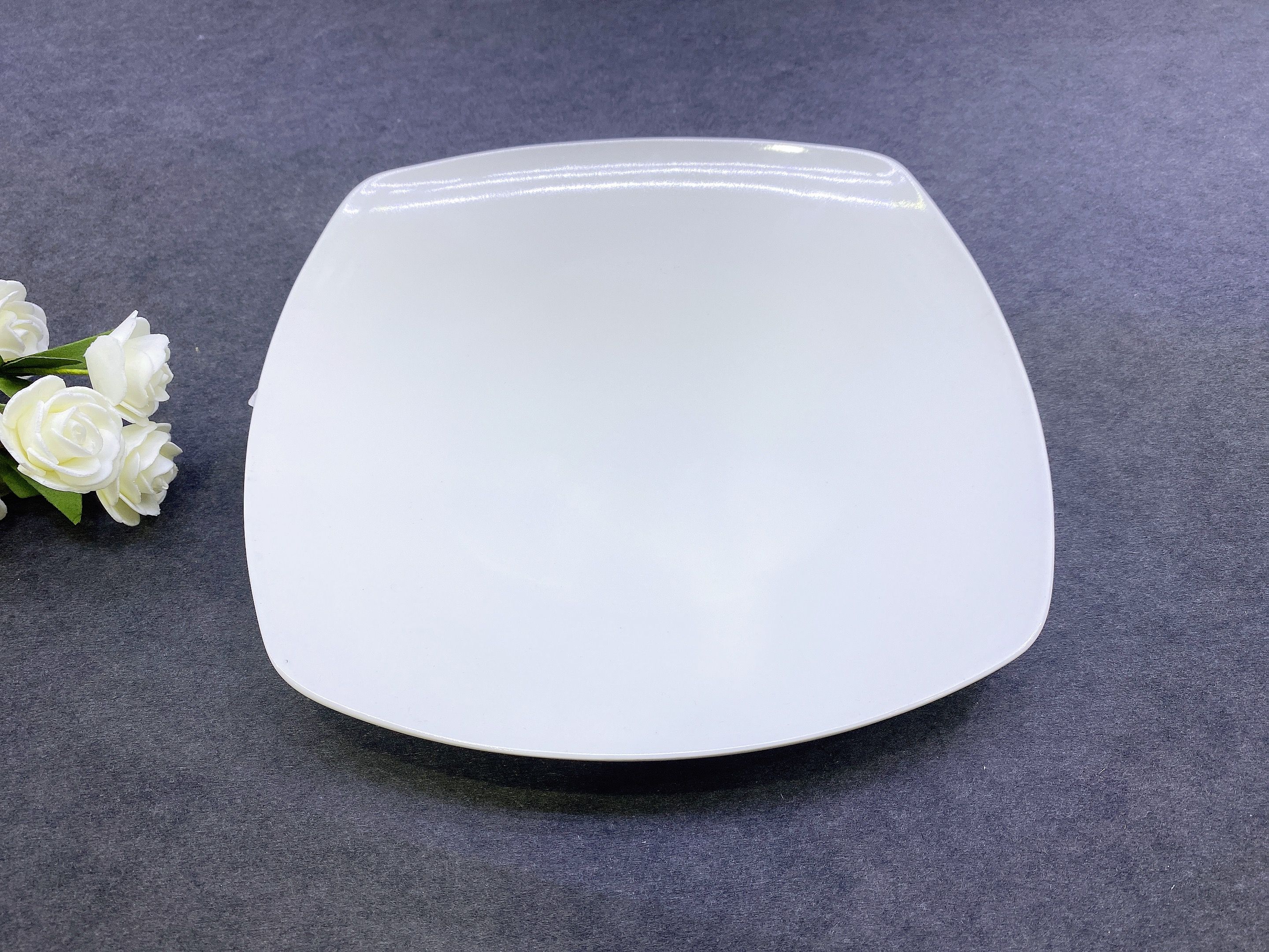 白色9.5寸陶瓷方盘 餐盘 牛排盘