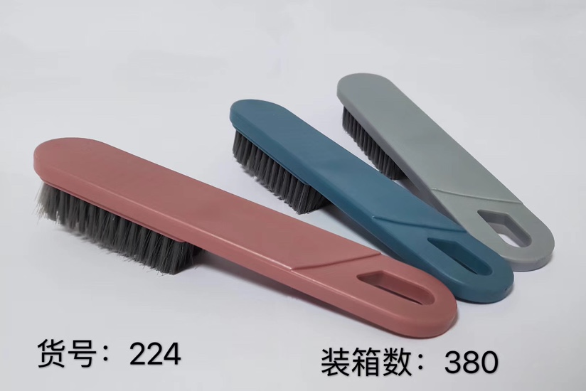 224 long-handled brush