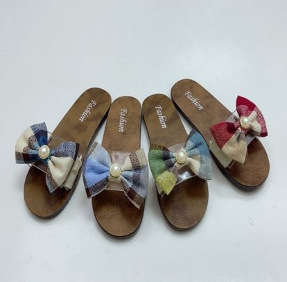 Women's Slippers Are A Fashion Hit