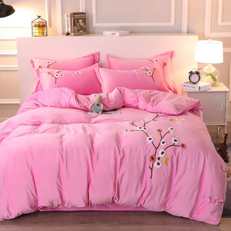 Velvet four-piece set Specification image