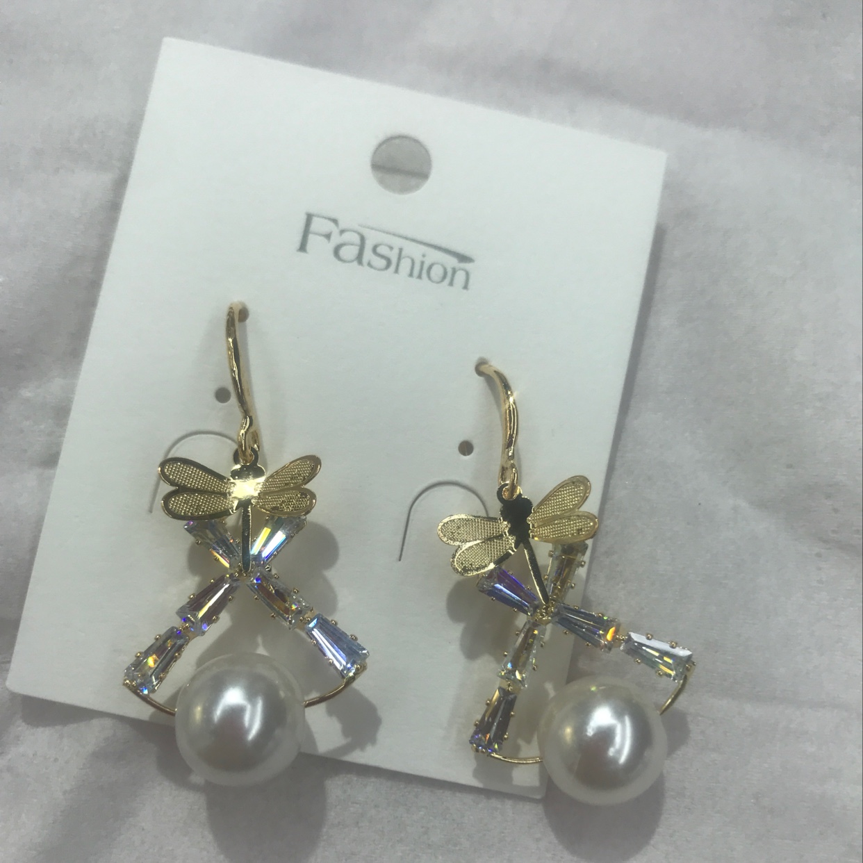 Dragonfly pearl thumbnail