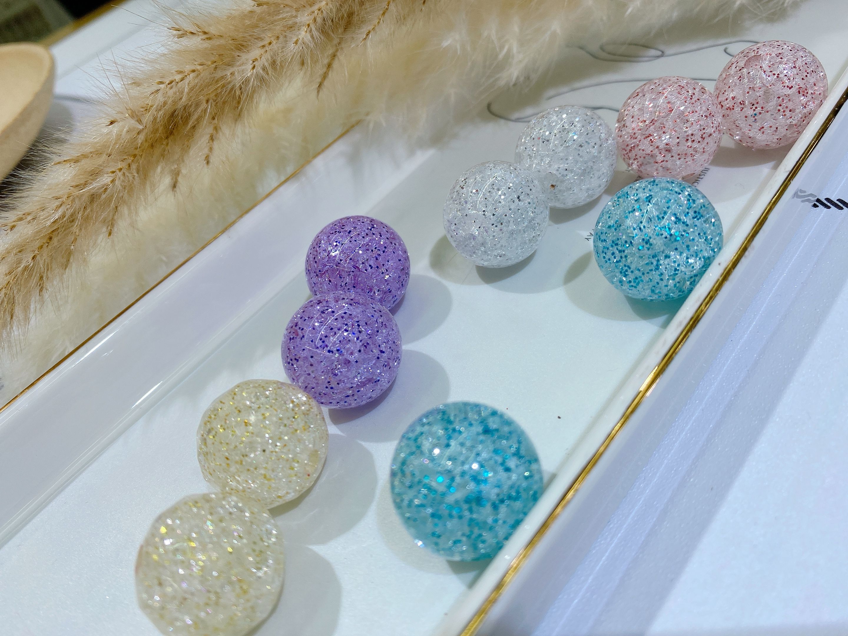 Acrylic straight hole 20MM powder-filled round bead floral headband accessory detail image 1