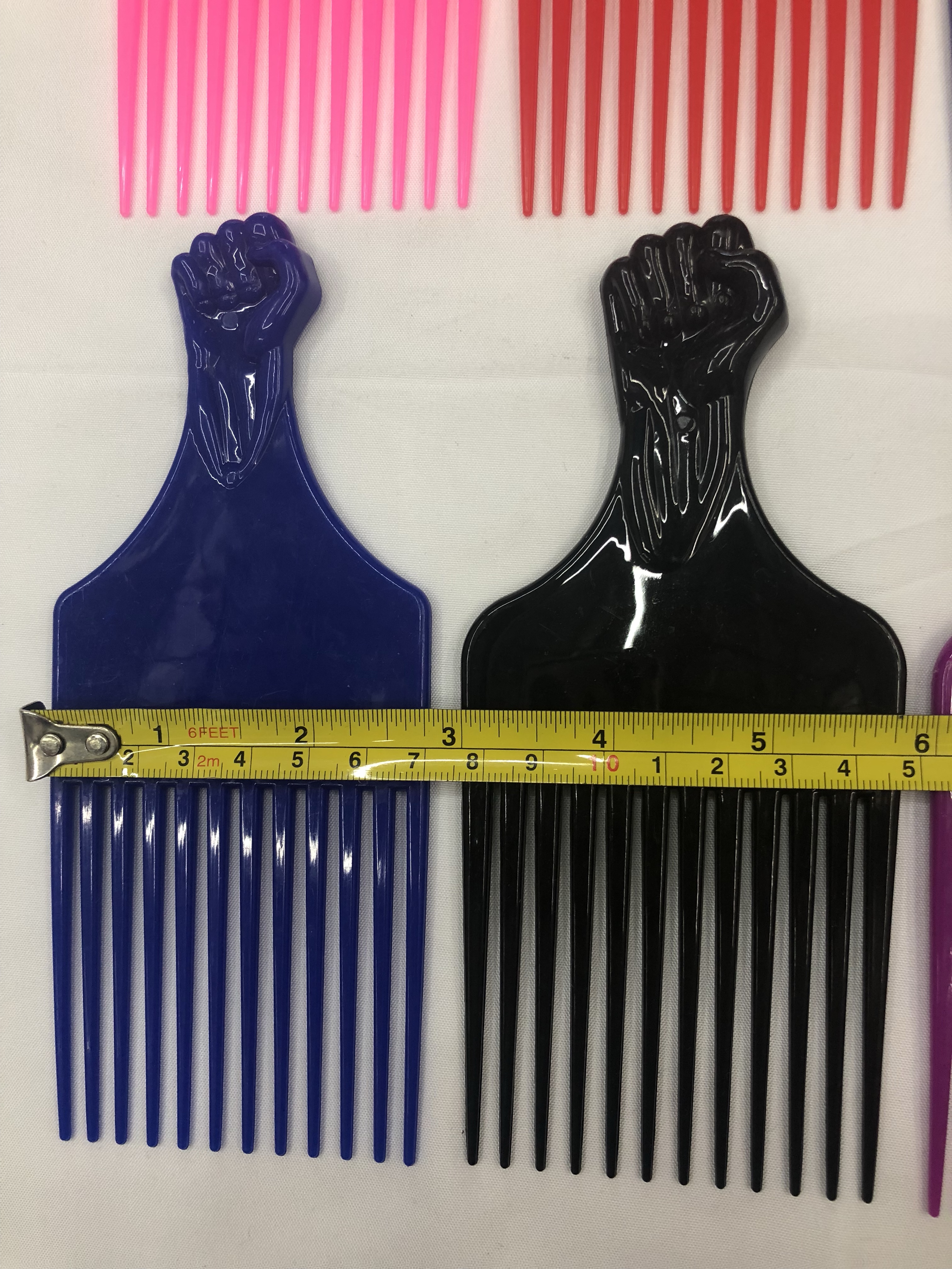 厂家直销大号叉梳拳头梳子中东非洲热卖梳子黑人梳子大叉梳白底实物图