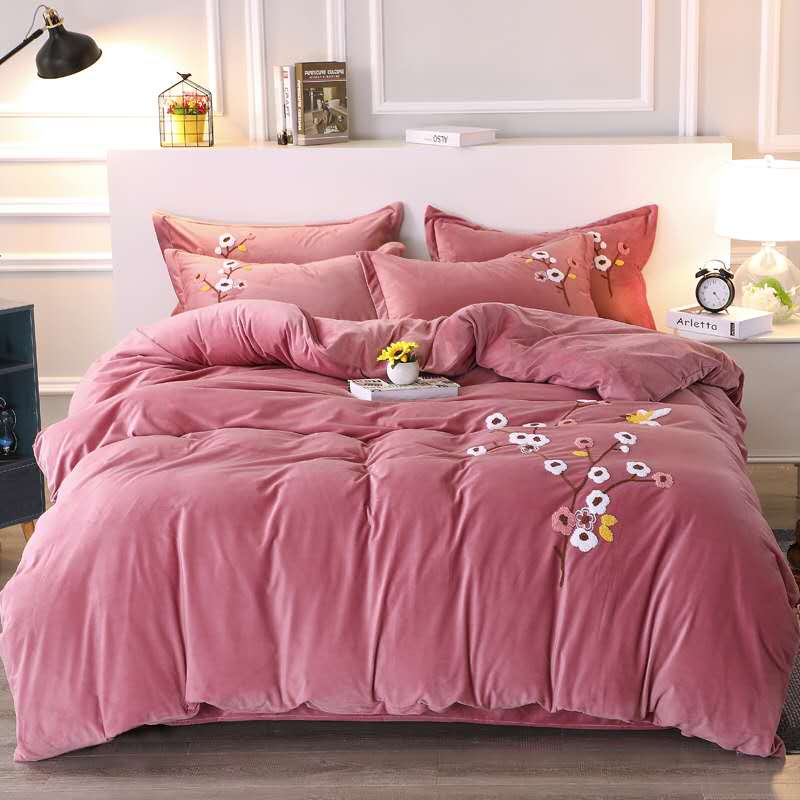 Velvet four-piece set Application Scenario