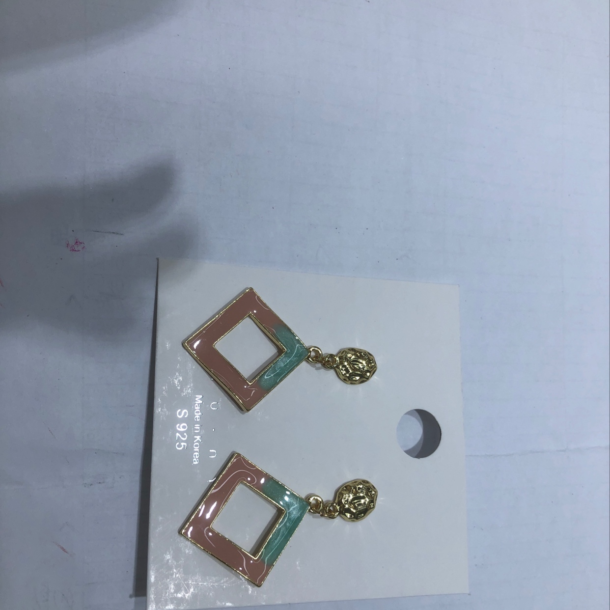 蓝粉耳环