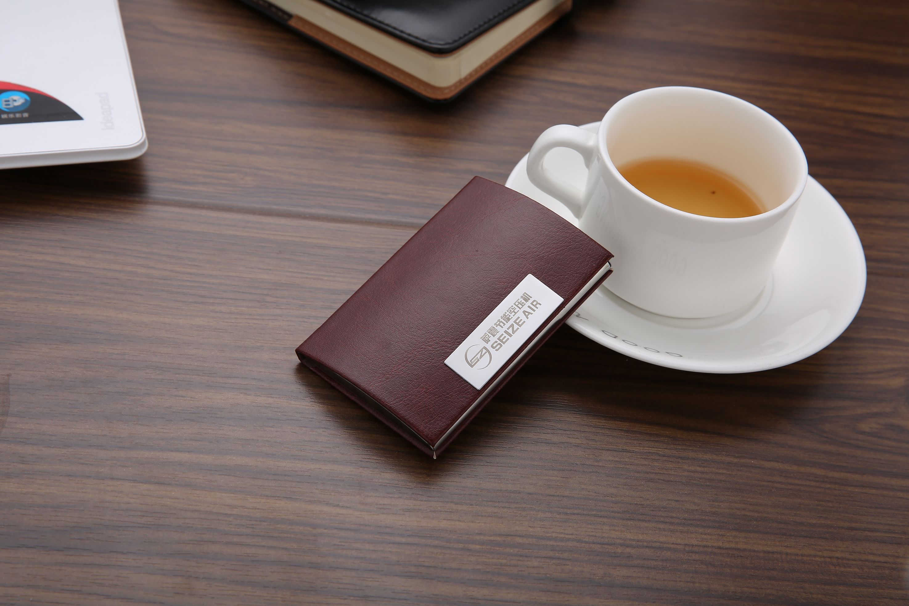 A5笔记本 创意记事本 签字笔商务 钥匙扣礼品套装 名片盒套装详情图5