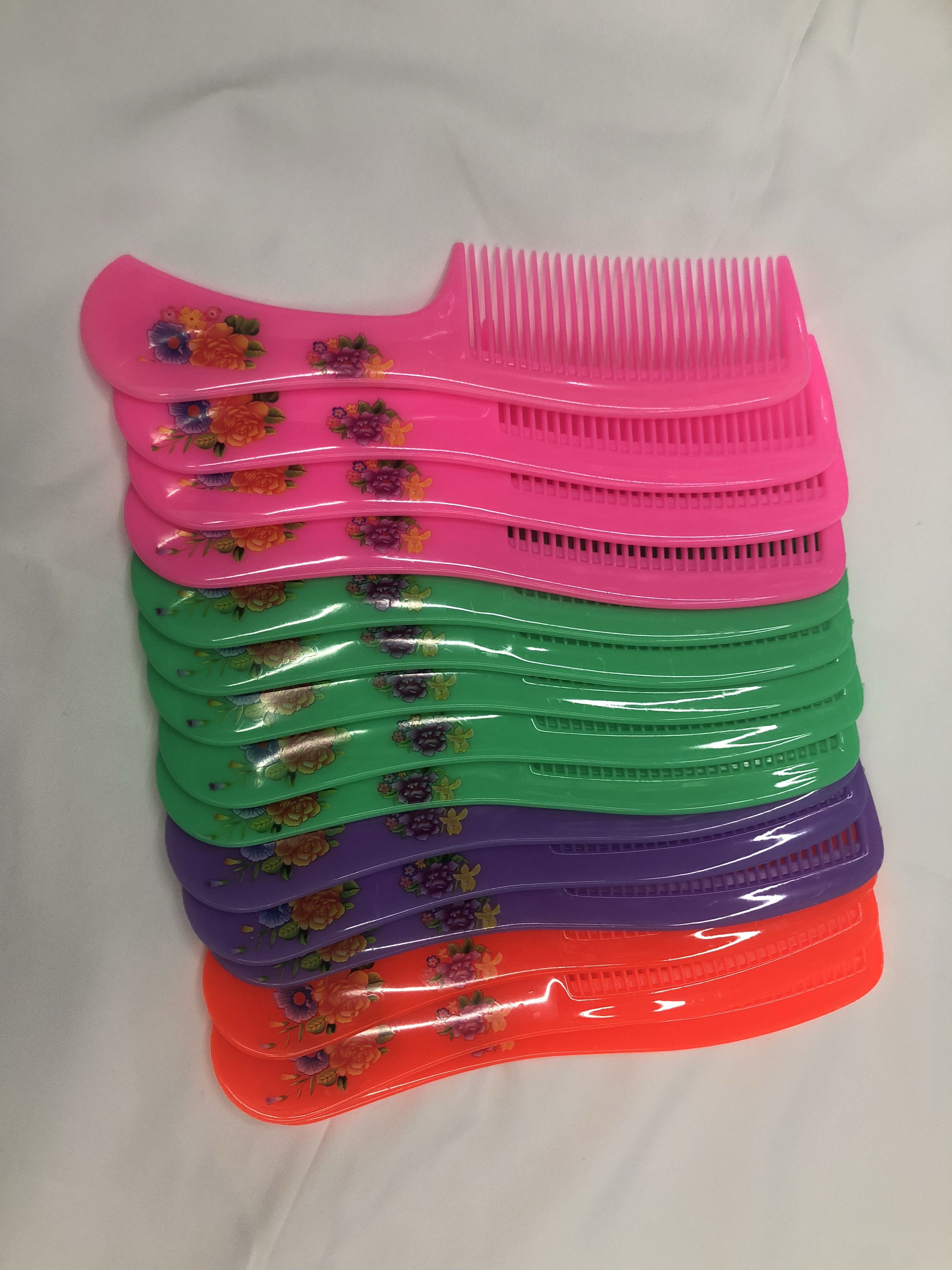厂家直销印花塑料梳子 地摊热卖梳子 4色果冻色梳子PP材料梳子详情图7